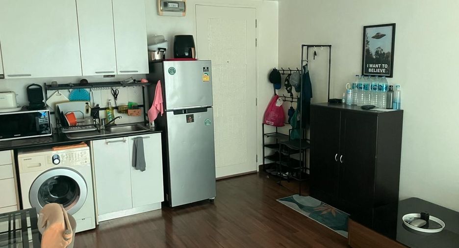 For rent 1 bed condo in Watthana, Bangkok