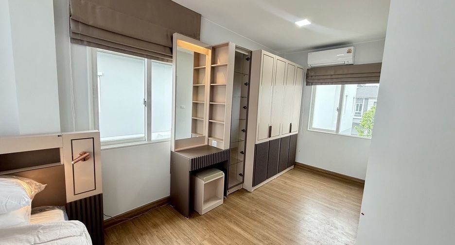 For rent 3 bedrooms house in Bang Phli, Samut Prakan