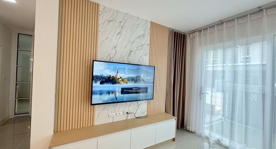 For rent 3 bedrooms house in Bang Phli, Samut Prakan