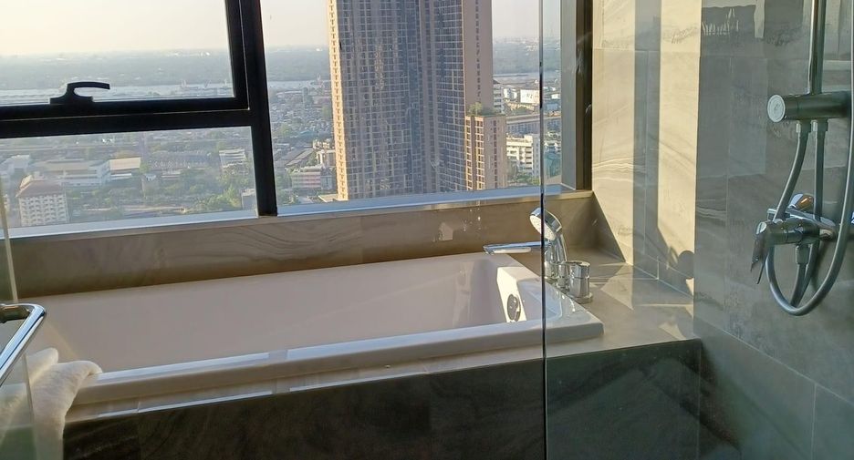 For rent 1 bed condo in Khlong Toei, Bangkok
