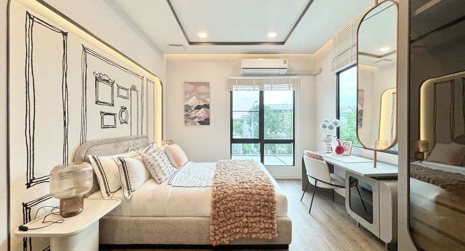 Haus zur Miete mit 4 Zimmer in Bang Phli, Samut Prakan