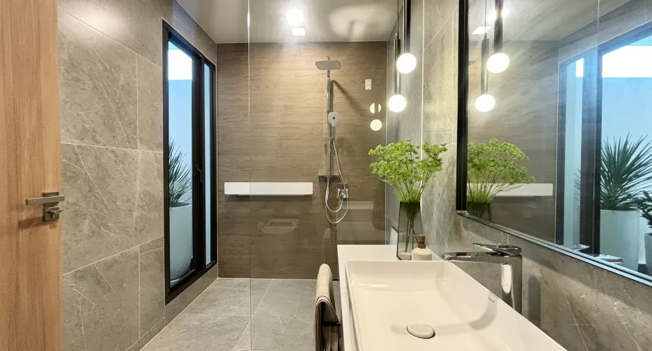 Haus zur Miete mit 4 Zimmer in Bang Phli, Samut Prakan