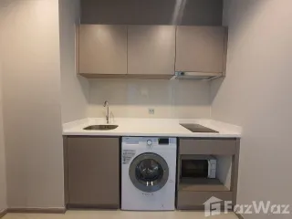 Condo en alquiler de 1 habitaciones en Huai Khwang, Bangkok