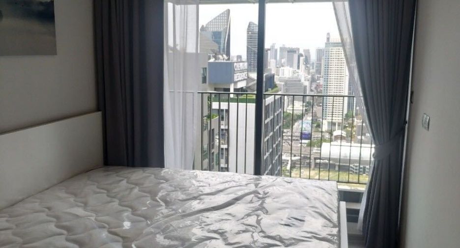 Condo en alquiler de 1 habitaciones en Huai Khwang, Bangkok