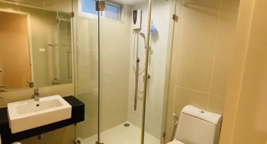 For rent 1 bed condo in Huai Khwang, Bangkok