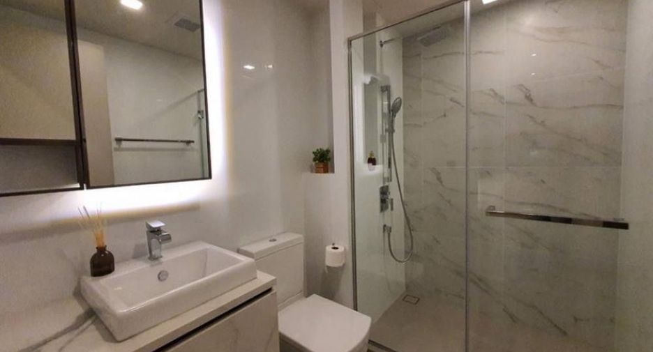 For rent 1 bed condo in Phra Khanong, Bangkok
