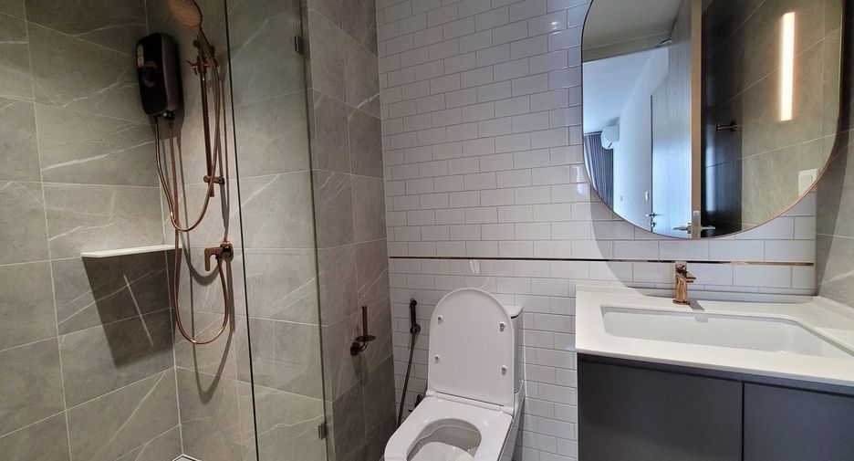 Condo en alquiler de 1 habitaciones en Watthana, Bangkok