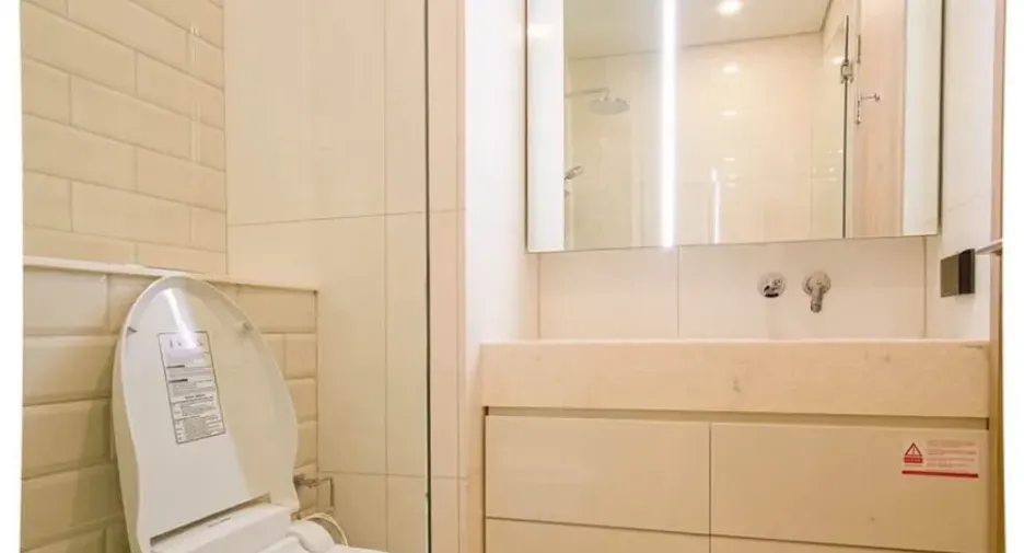 For rent 1 Beds condo in Khlong Toei, Bangkok