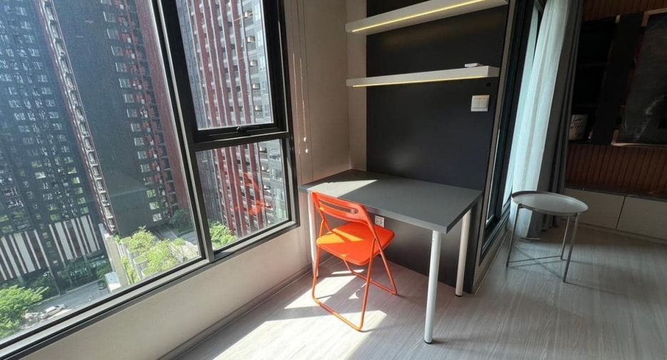 Wohnung zur Miete mit 1 Zimmer in Huai Khwang, Bangkok