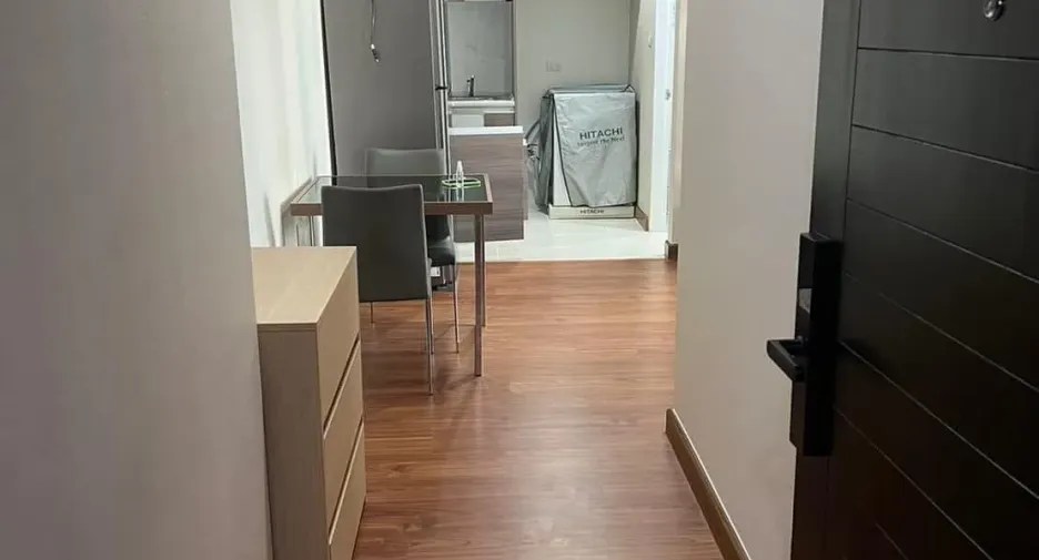 For rent 1 bed condo in Huai Khwang, Bangkok