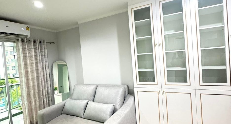 À louer 1 chambre condo à Huai Khwang, Bangkok
