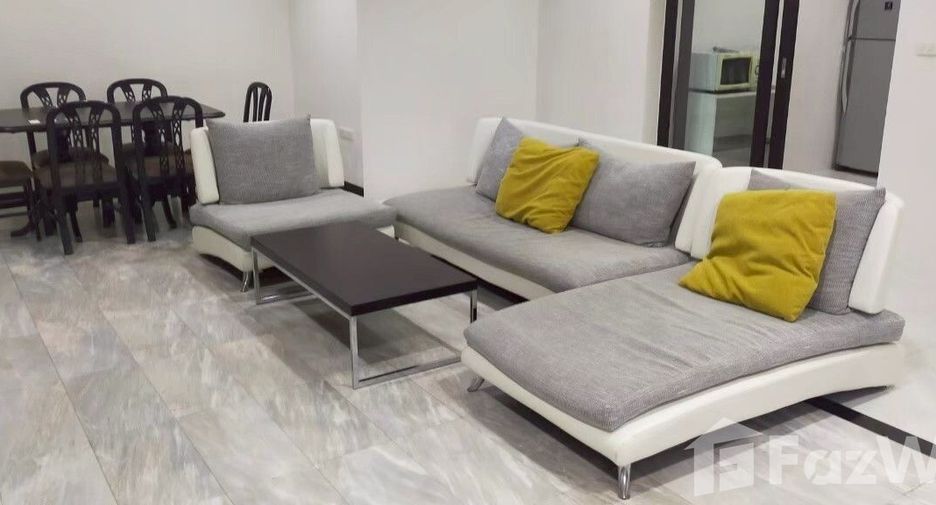 For rent 2 bedrooms condo in Khlong Toei, Bangkok