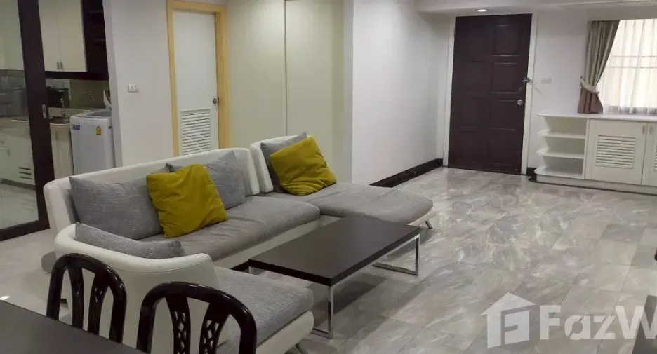 For rent 2 bedrooms condo in Khlong Toei, Bangkok