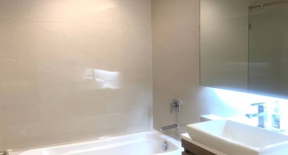 For rent 2 ベッドルーム condo in Khlong Toei, Bangkok