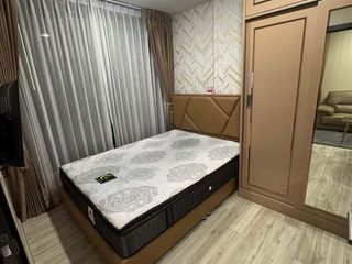 Condo en alquiler de 1 habitaciones en Huai Khwang, Bangkok