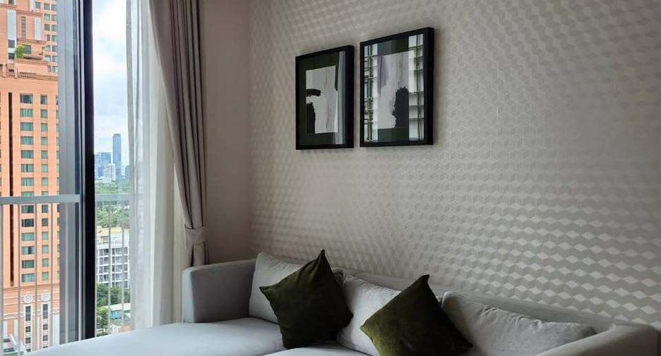 For rent 2 bedrooms condo in Khlong Toei, Bangkok