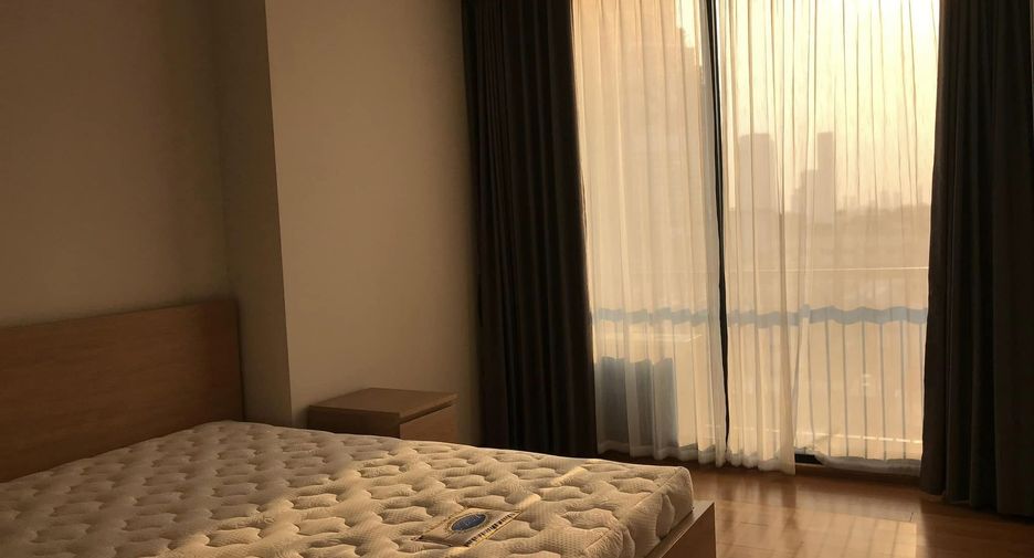 Condo en alquiler de 1 habitaciones en Sathon, Bangkok