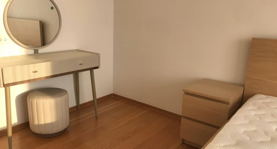 Condo en alquiler de 1 habitaciones en Sathon, Bangkok