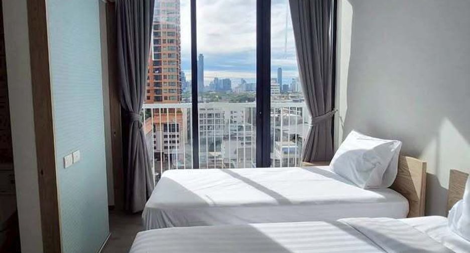For rent 2 bedrooms condo in Khlong Toei, Bangkok