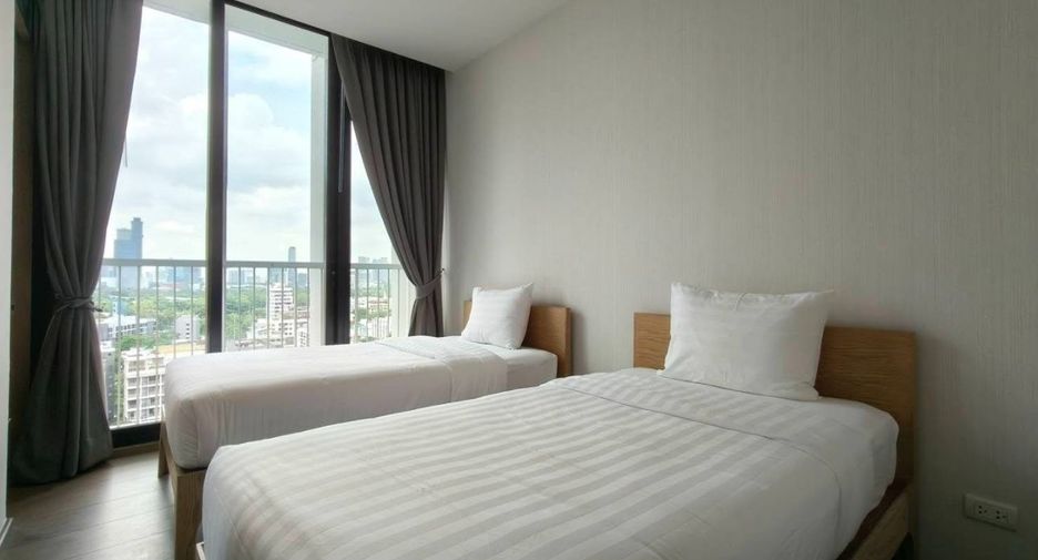 Condo en alquiler de 2 habitaciones en Khlong Toei, Bangkok