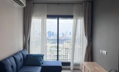 À louer 1 chambre condo à Huai Khwang, Bangkok
