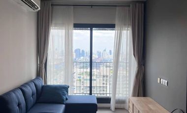 Wohnung zur Miete mit 1 Zimmer in Huai Khwang, Bangkok