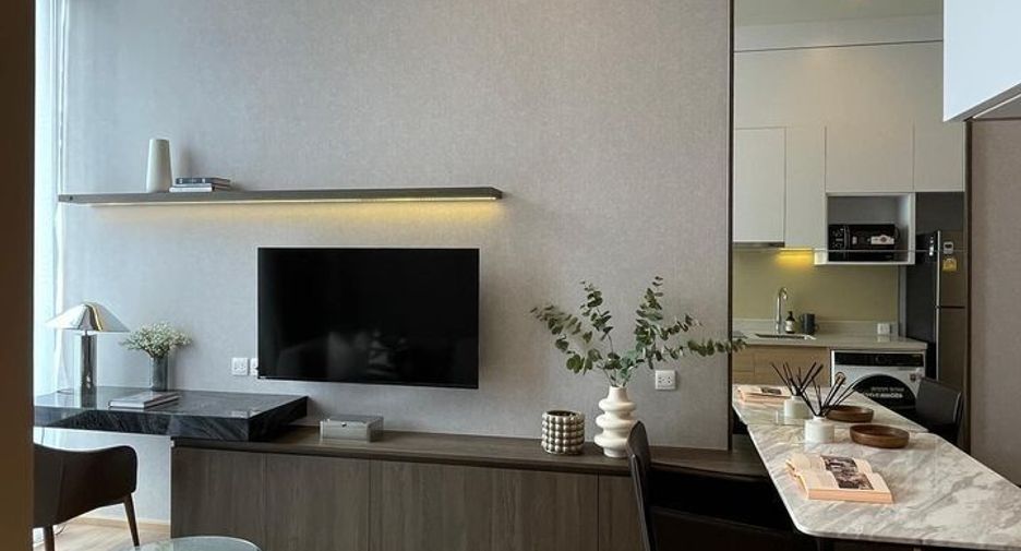 For rent 1 bed condo in Watthana, Bangkok