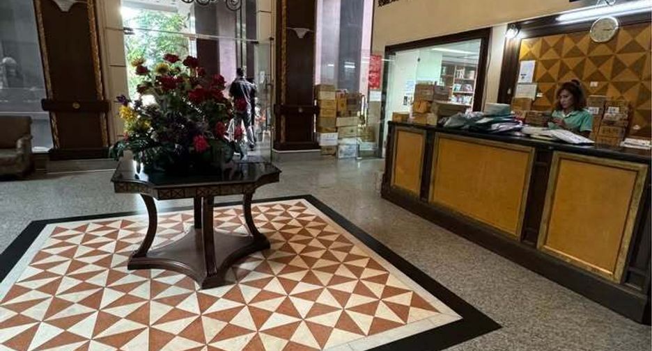 For rent 2 bedrooms apartment in Ratchathewi, Bangkok