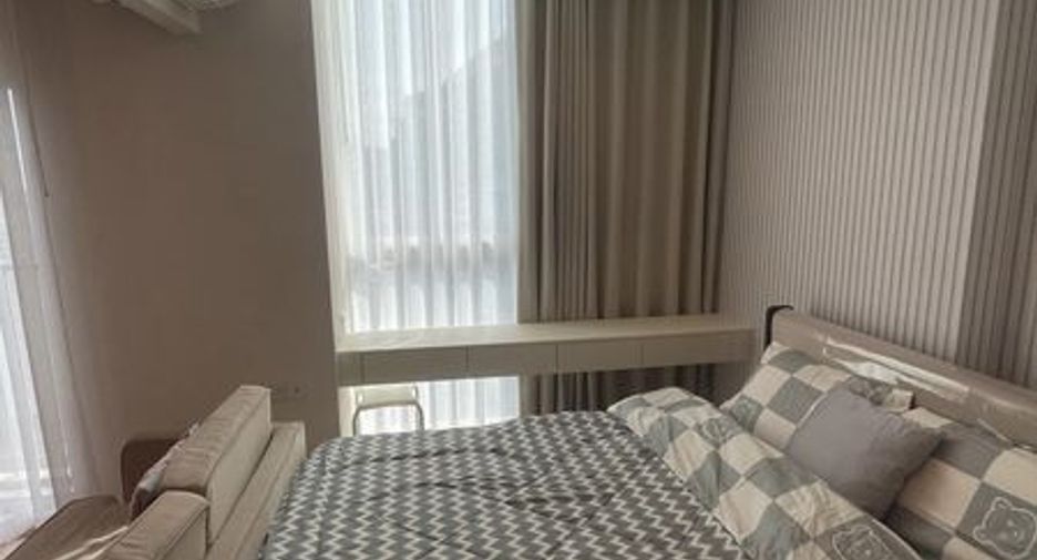 Condo en alquiler de 1 habitaciones en Huai Khwang, Bangkok
