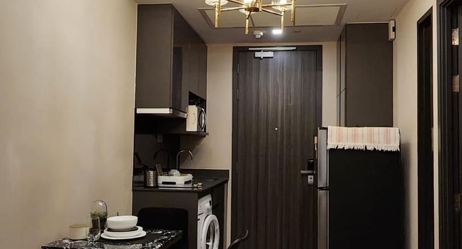 Condo en alquiler de 1 habitaciones en Khlong Toei, Bangkok