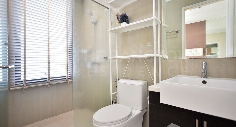 For rent 1 bed condo in Watthana, Bangkok