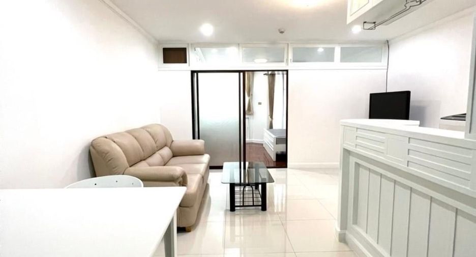 À louer 1 chambre condo à Watthana, Bangkok