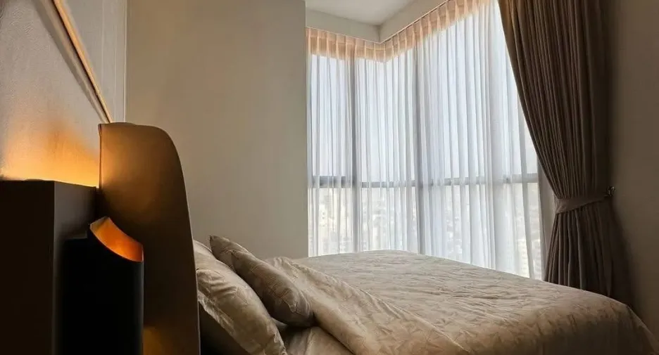 For rent 2 bedrooms condo in Watthana, Bangkok