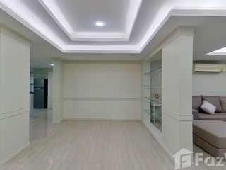 À louer 2 chambres appartement à Khlong Toei, Bangkok