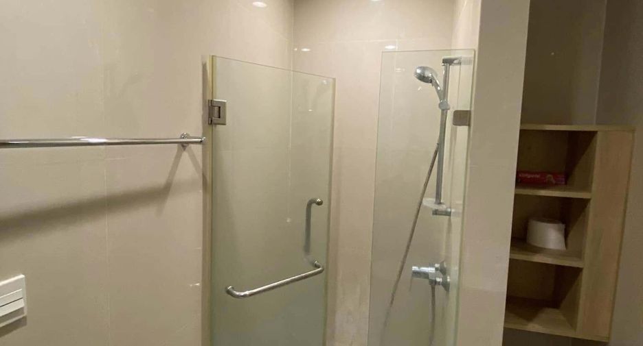 Condo en alquiler de 1 habitaciones en Huai Khwang, Bangkok