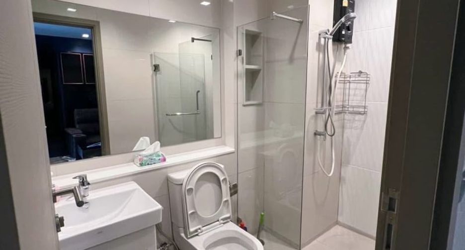 For rent 1 bed condo in Huai Khwang, Bangkok