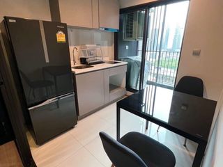 For rent 1 bed condo in Huai Khwang, Bangkok