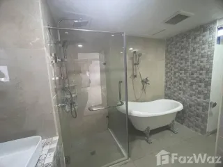 Аренда 3 спальни апартаменты в Кхлонг Тоеи, Бангкок