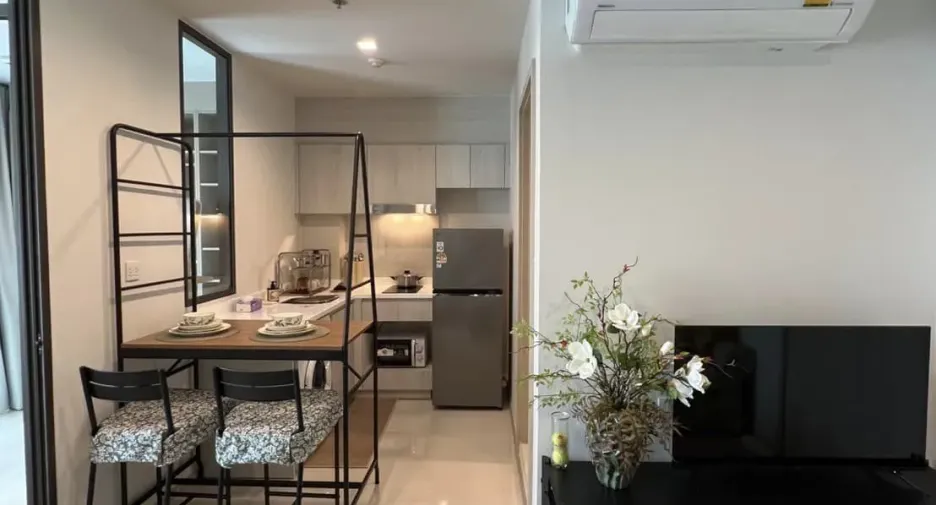 For rent 1 bed condo in Pathum Wan, Bangkok