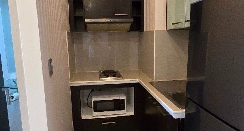 For rent 1 bed condo in Ratchathewi, Bangkok