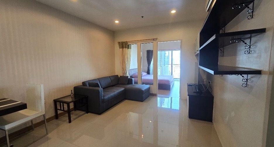For rent 1 bed condo in Ratchathewi, Bangkok