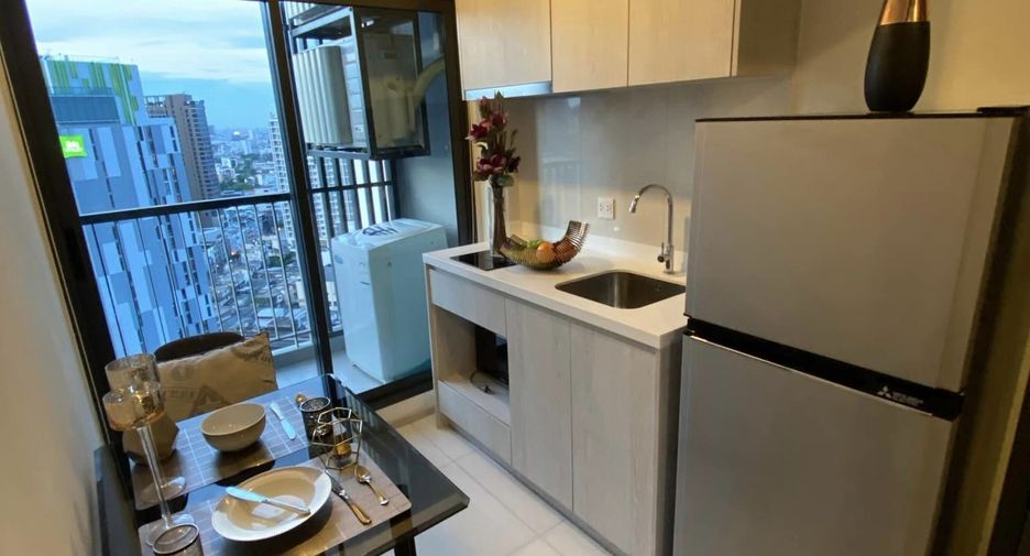 For rent 1 bed condo in Khlong Toei, Bangkok