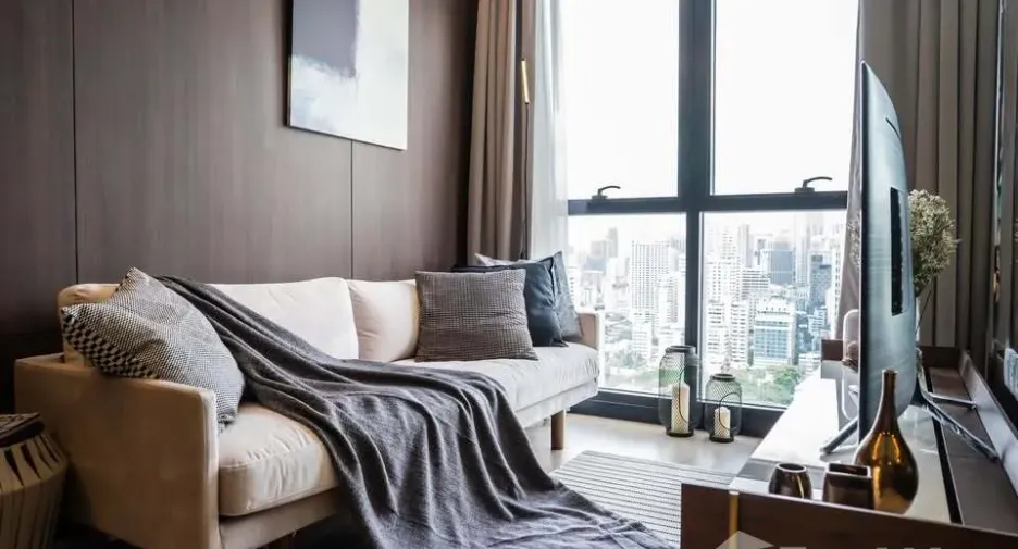 For rent 1 bed condo in Khlong Toei, Bangkok