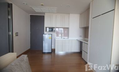 Wohnung zur Miete mit 1 Zimmer in Khlong Toei, Bangkok