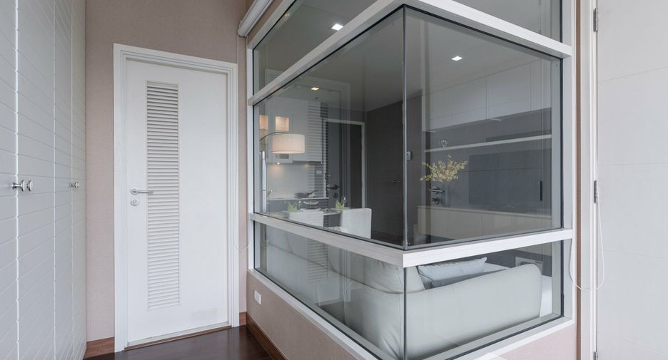 For rent 1 bed condo in Watthana, Bangkok