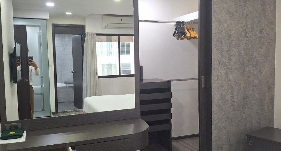Apartamento en alquiler de 1 habitaciones en Watthana, Bangkok