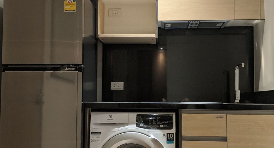 For rent 1 bed condo in Khlong Toei, Bangkok