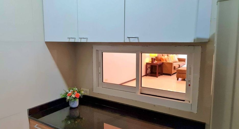 Apartamento en alquiler de 2 habitaciones en Watthana, Bangkok