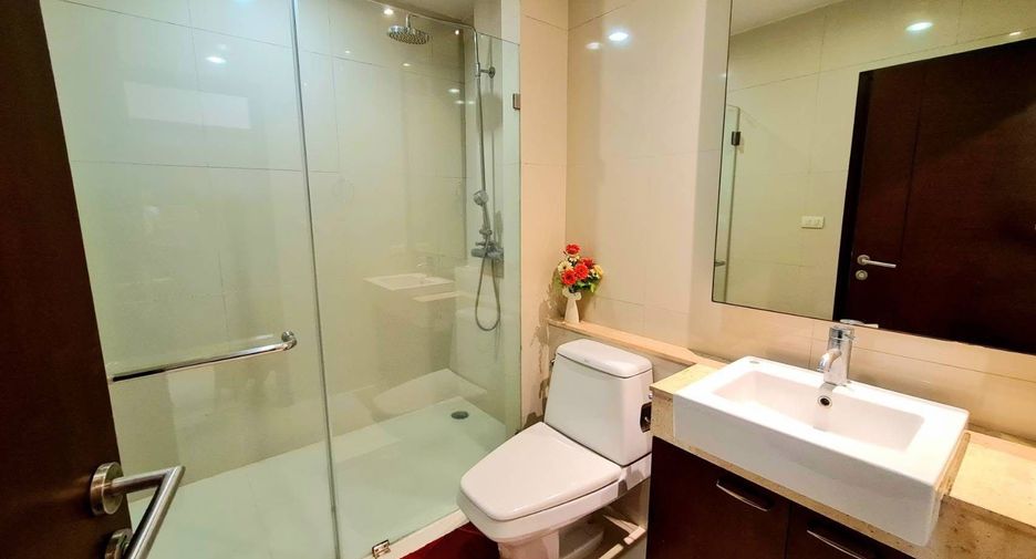 Apartamento en alquiler de 2 habitaciones en Watthana, Bangkok