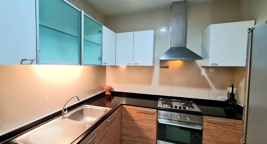 Apartamento en alquiler de 2 habitaciones en Watthana, Bangkok